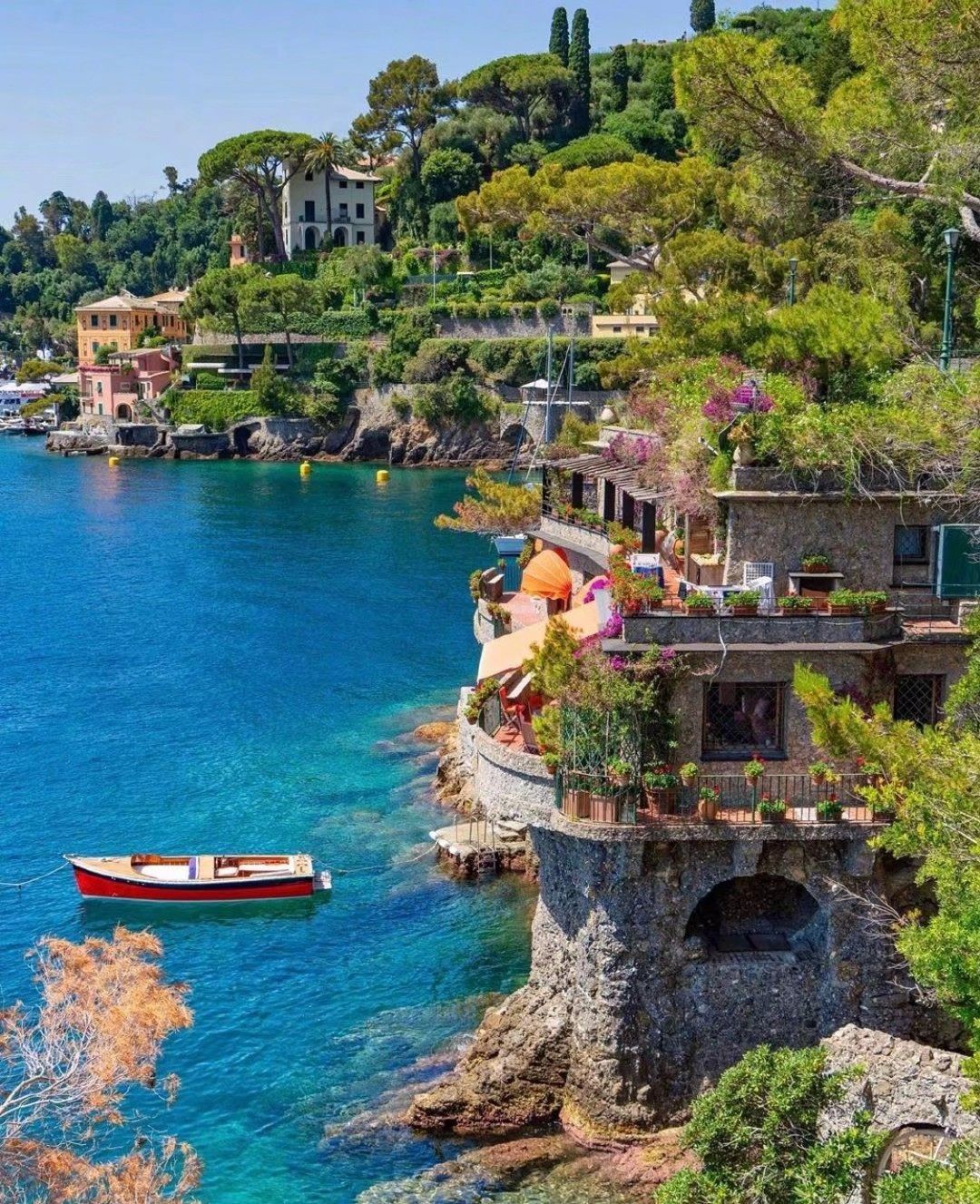 阿马尔菲海岸(Amalfi Coast)是全球最美的50个地方之一
