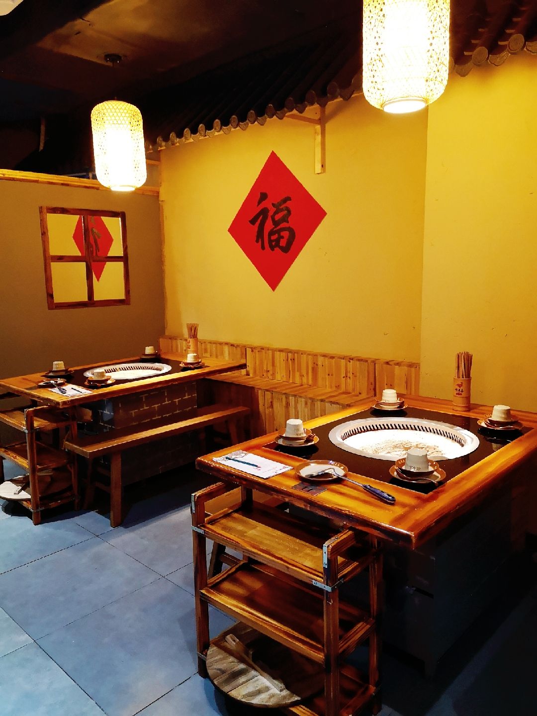 锅来乐地锅鸡(安亭店)