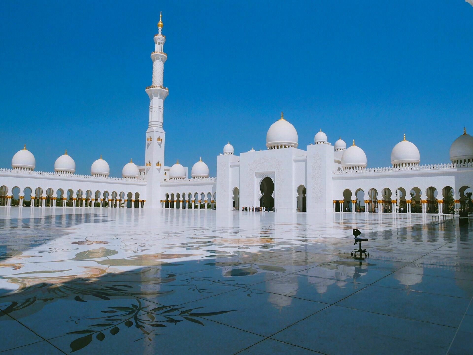 谢赫.扎伊德清真寺 - 不可思议的沙漠珍珠|摄影|环境/建筑摄影|vaggalee - 原创作品 - 站酷 (ZCOOL)