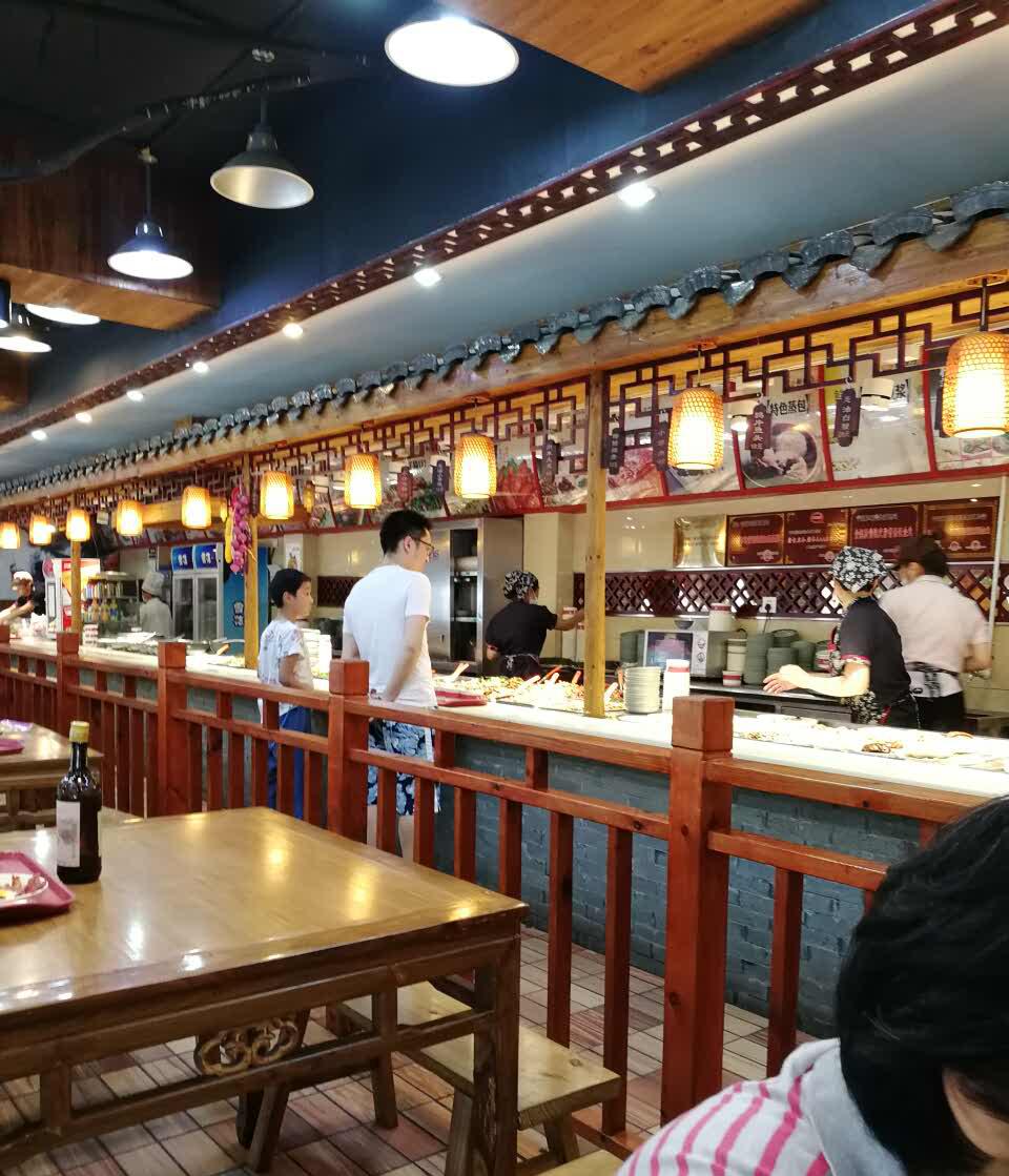 新四方美食城(罗星路店)