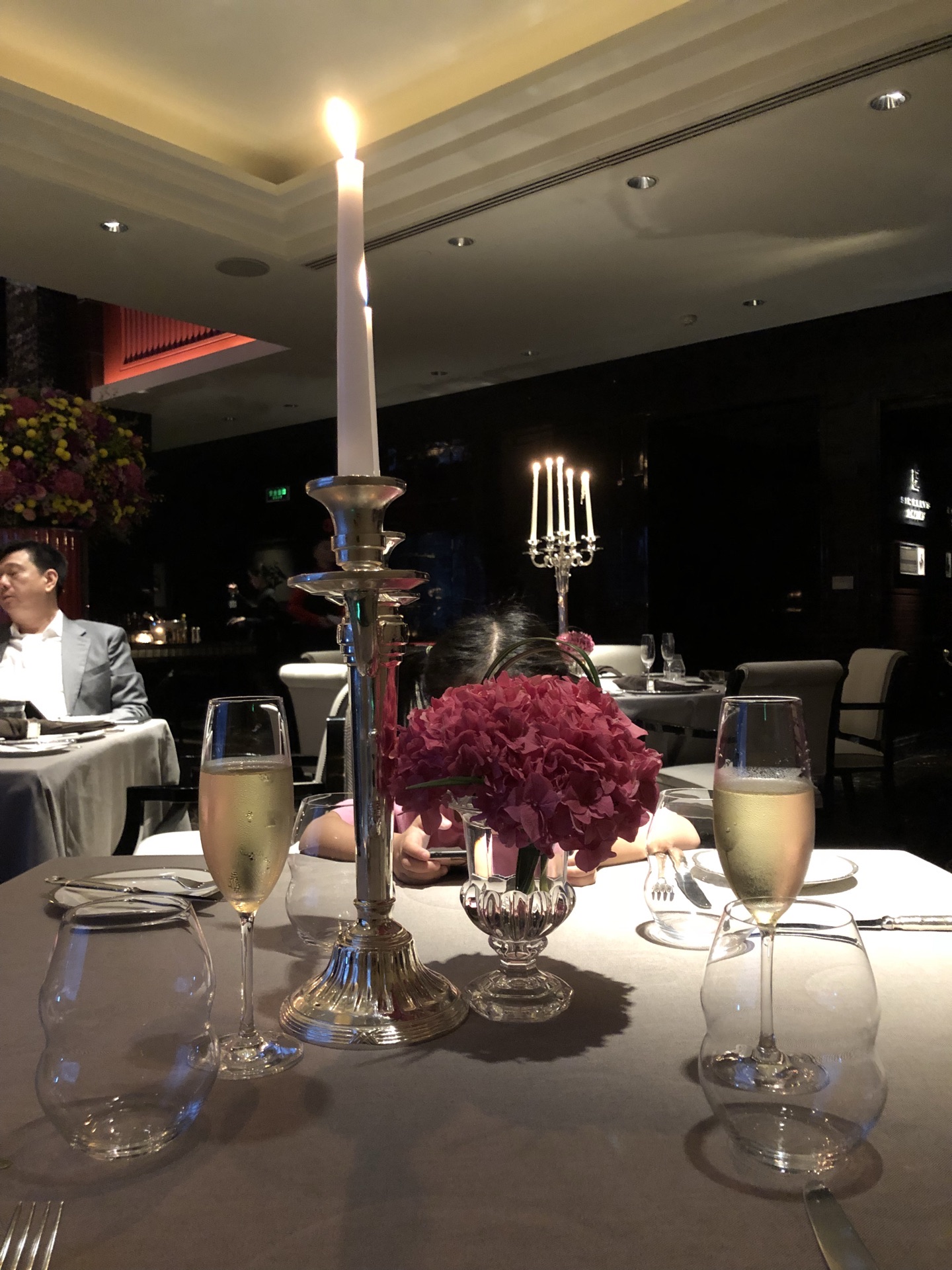 sir ellys 艾利爵士餐厅