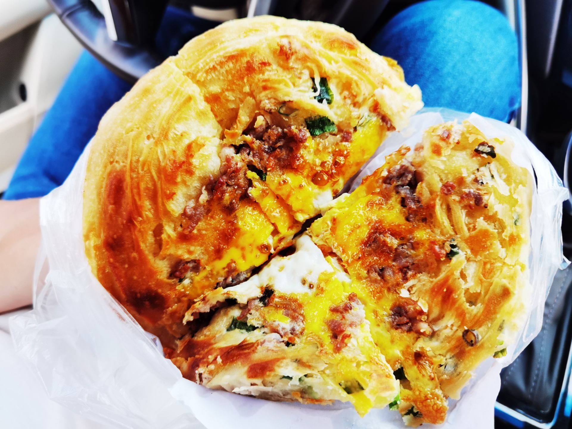 0 分 5条点评 11/人 小吃 "和尚破酥粑粑特约拍摄店,出品备受青睐.