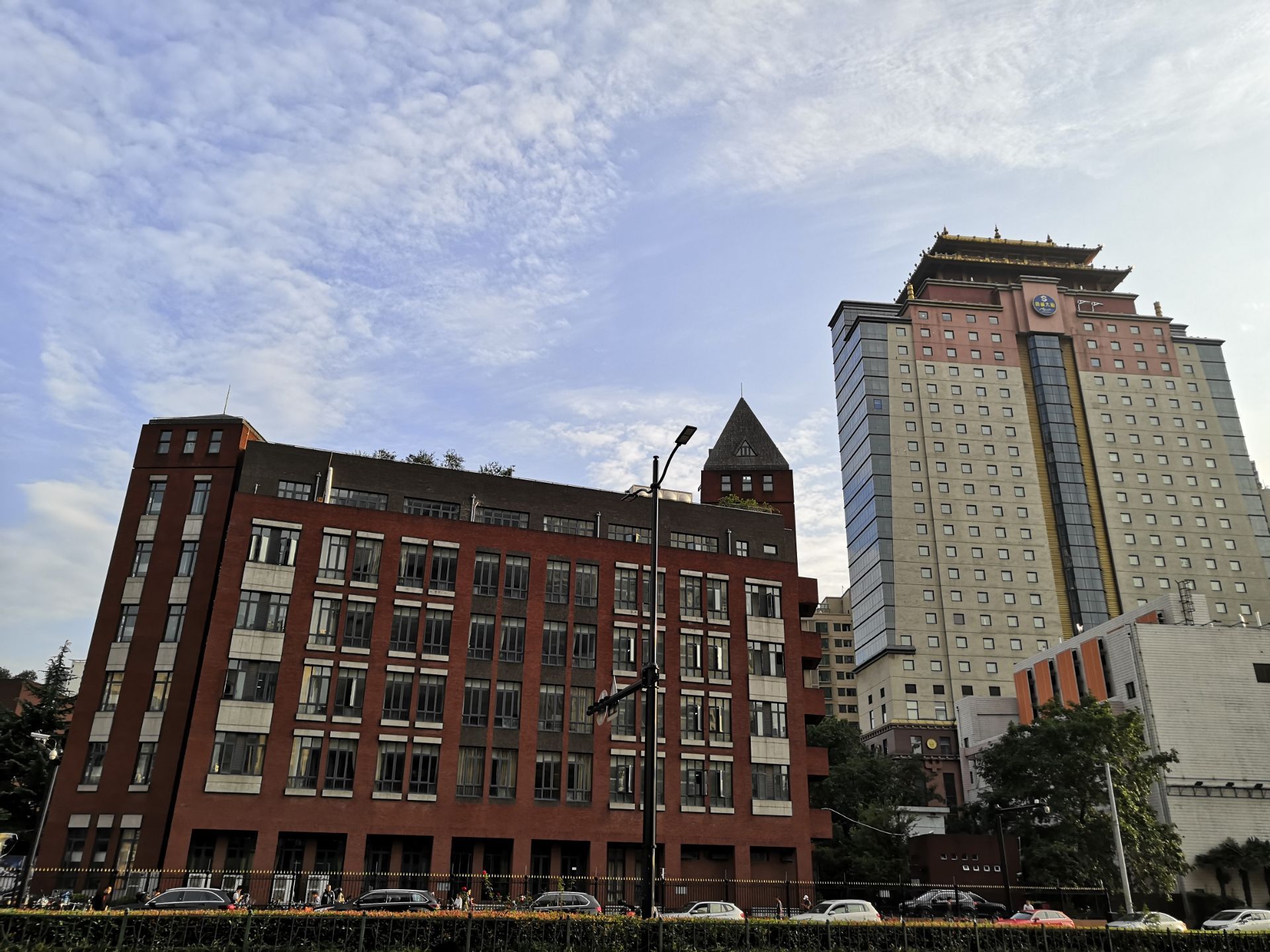 徐汇中学崇思楼