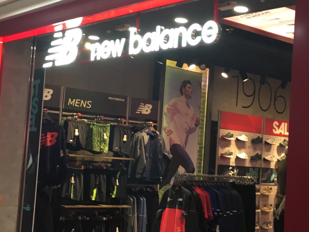 new balance(时代广场店)