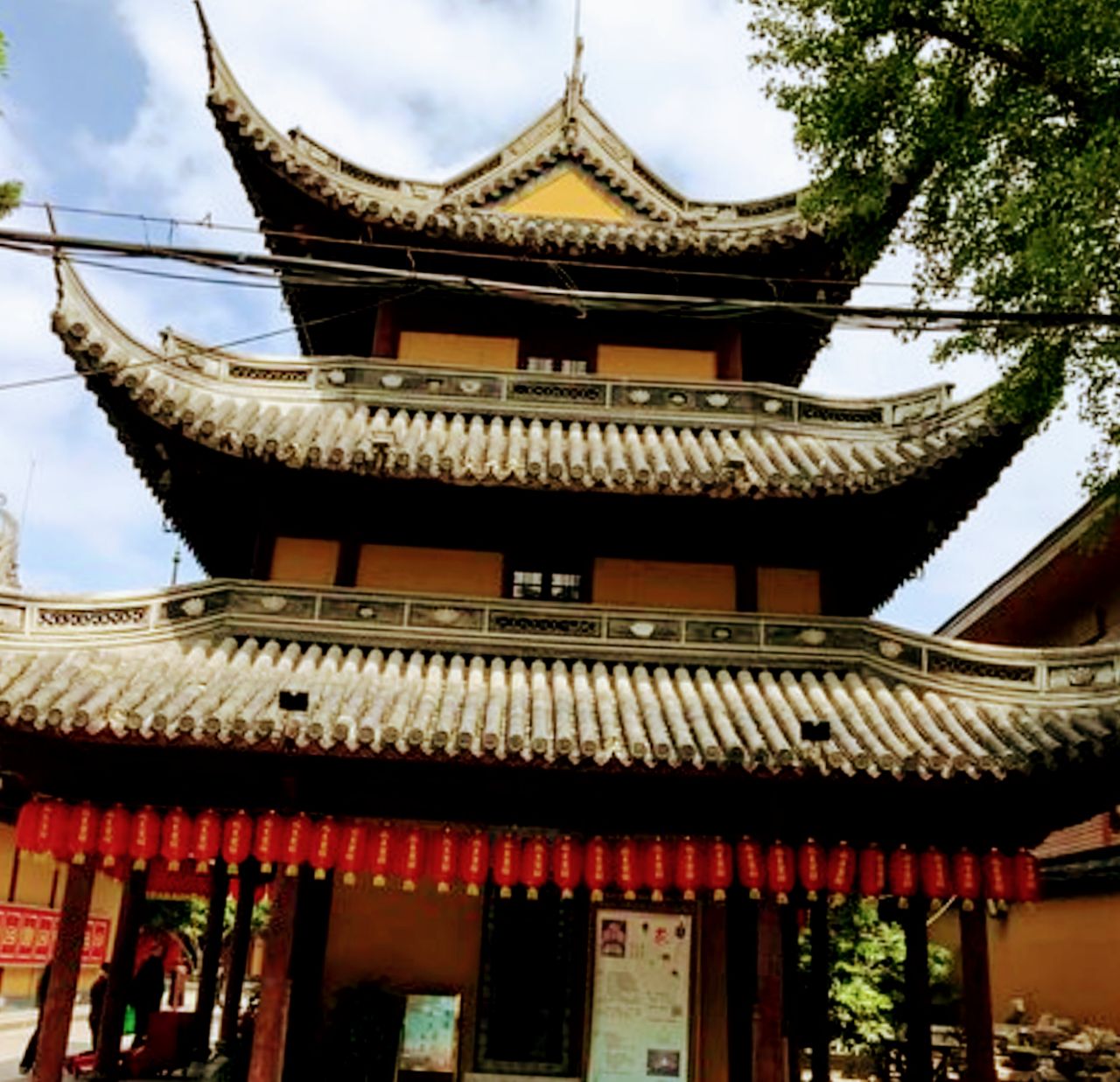 【携程攻略】上海龙华寺景点,龙华寺在上海地区已有1700多年历史的一座历史最久、规模最大的古刹：…