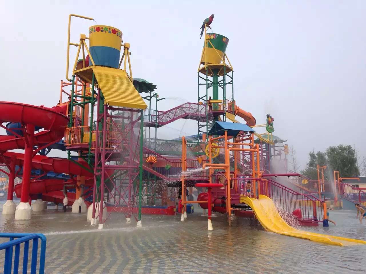 欢乐岛水上乐园