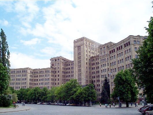 2023乌克兰哈尔科夫工艺美术学院游玩攻略,里面还是很漂亮的,里面出过