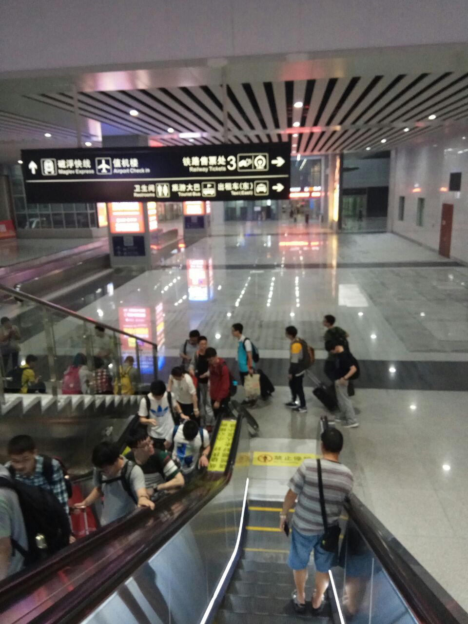 长沙南站照片内部图片