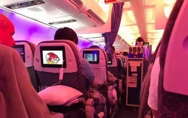 直播ing|在浪漫之都巴黎的第一个夜晚|欧YEAH