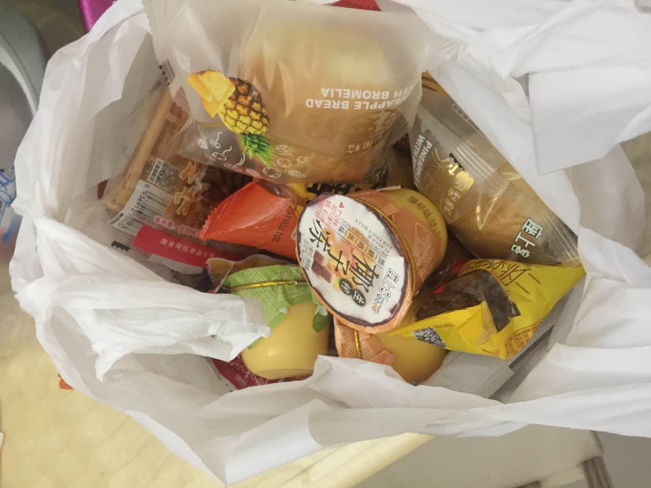 连续买了两年,家里公司零食只选座上客,品种繁多,值得拥有.