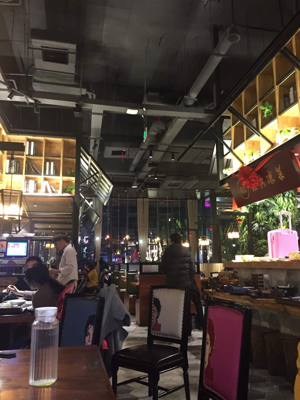 2022味上61肉炒肉(河马店)美食餐厅,口味非常不错,很适合湖南人.