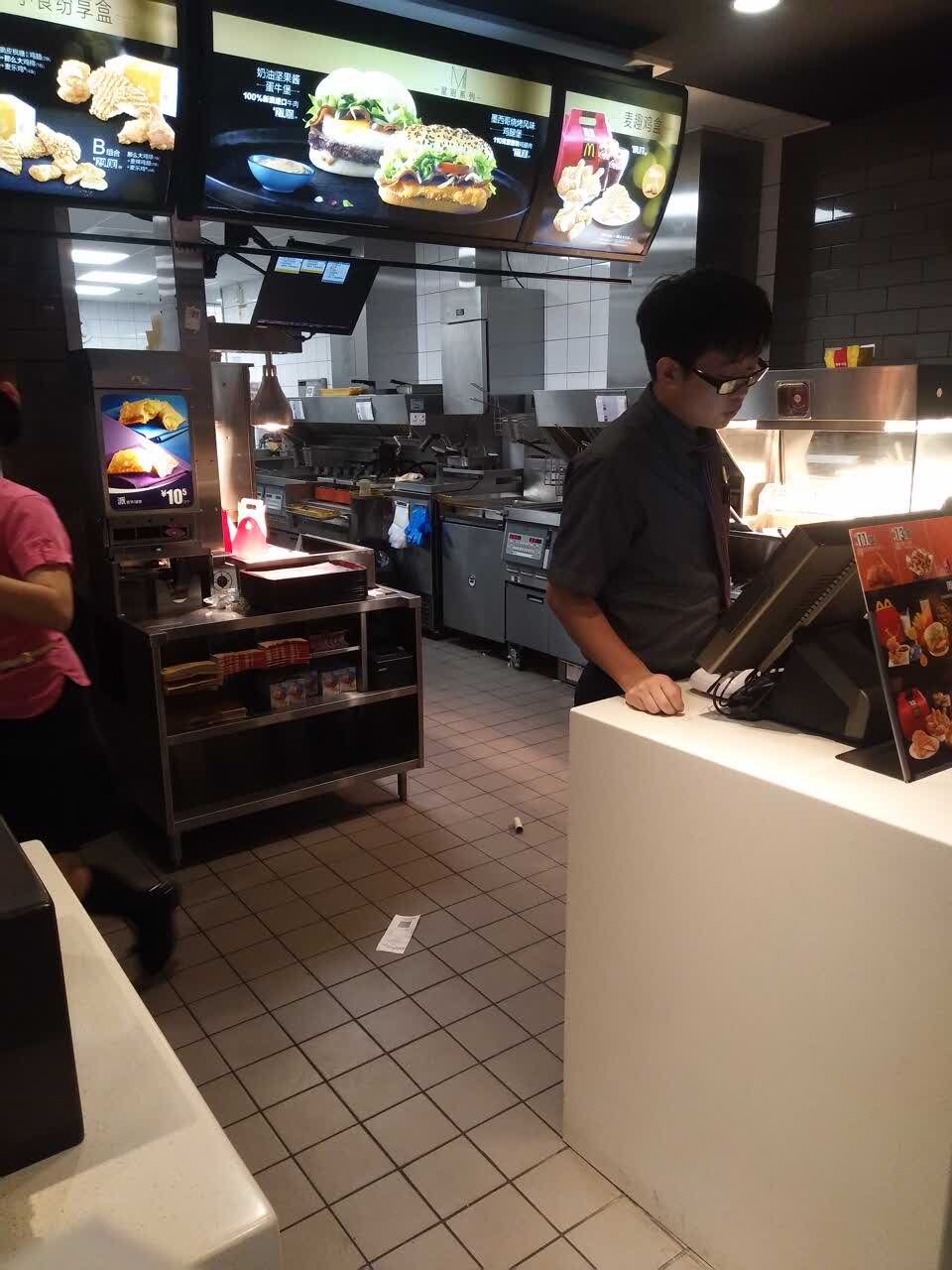 麦当劳(市政大道店)