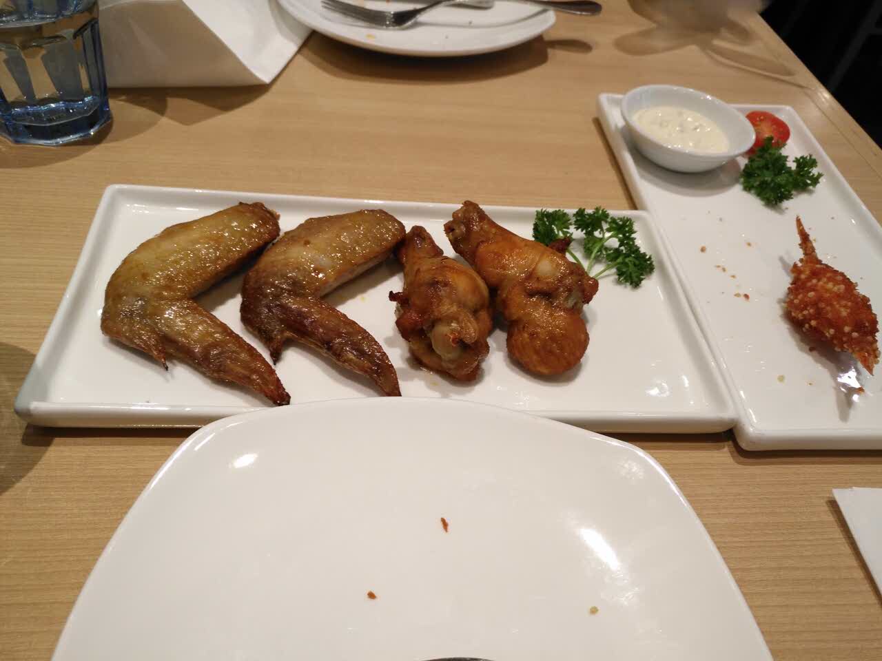 【携程美食林】福州必胜客(台江万达店)餐馆,为了榴莲披萨来的,好好吃