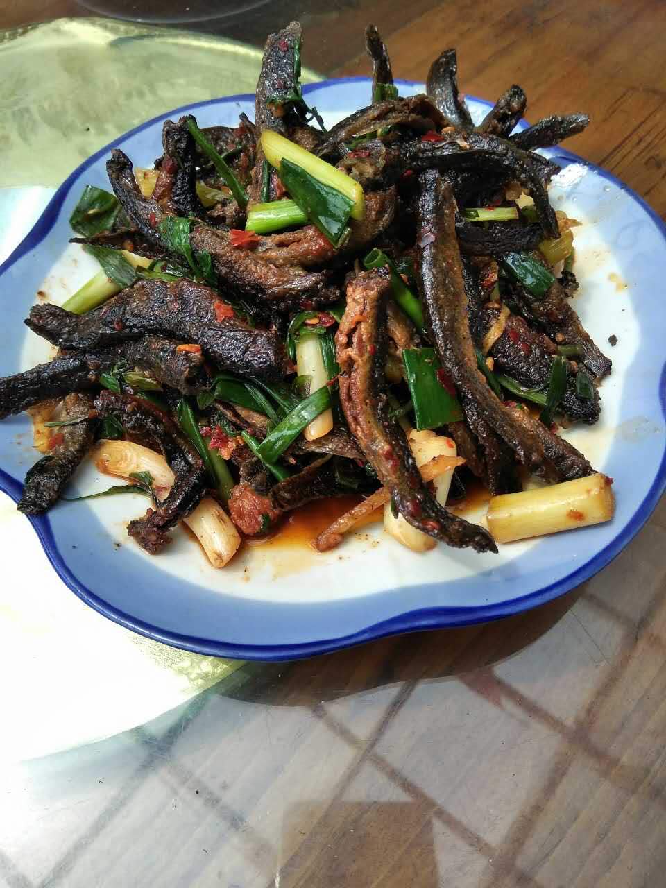 2022晏湾农家饭庄美食餐厅,假期去新县金兰山旅游,在口.