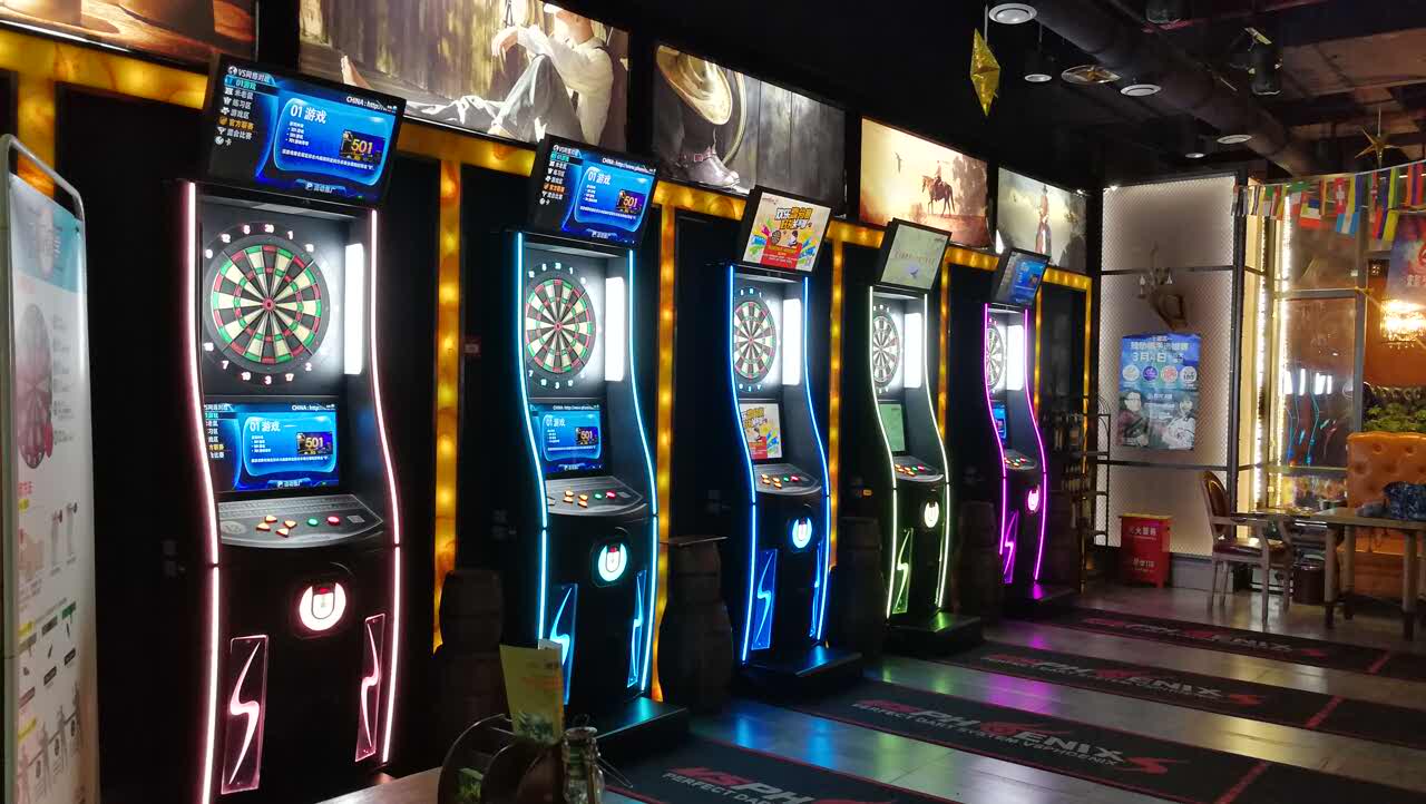 镖客的左轮飞镖主题餐酒吧