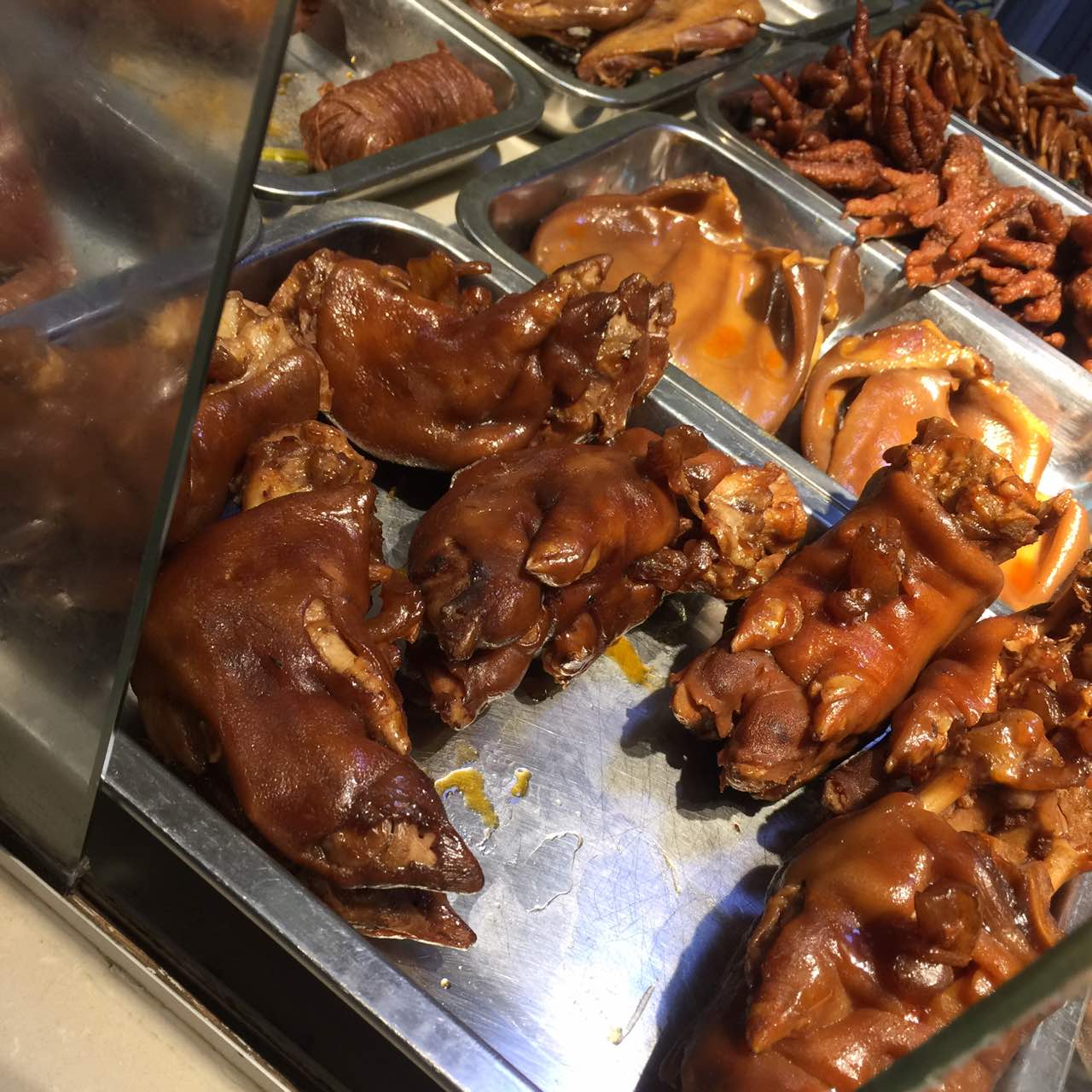 锦味斋卤味坊