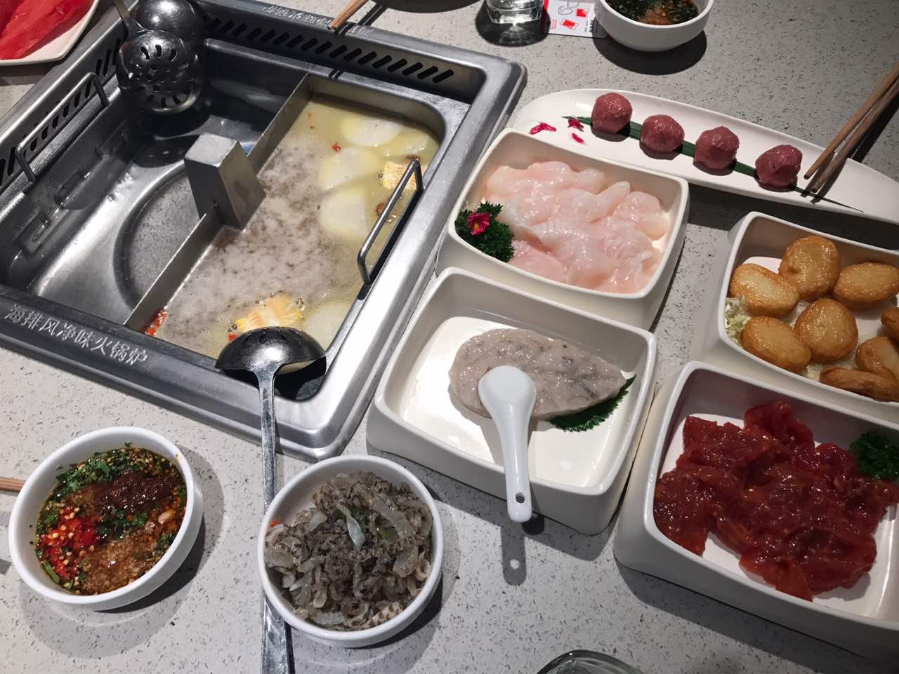 惠州海底捞火锅外送(惠城店)(港惠新天地店)好吃吗,海底捞火锅外送