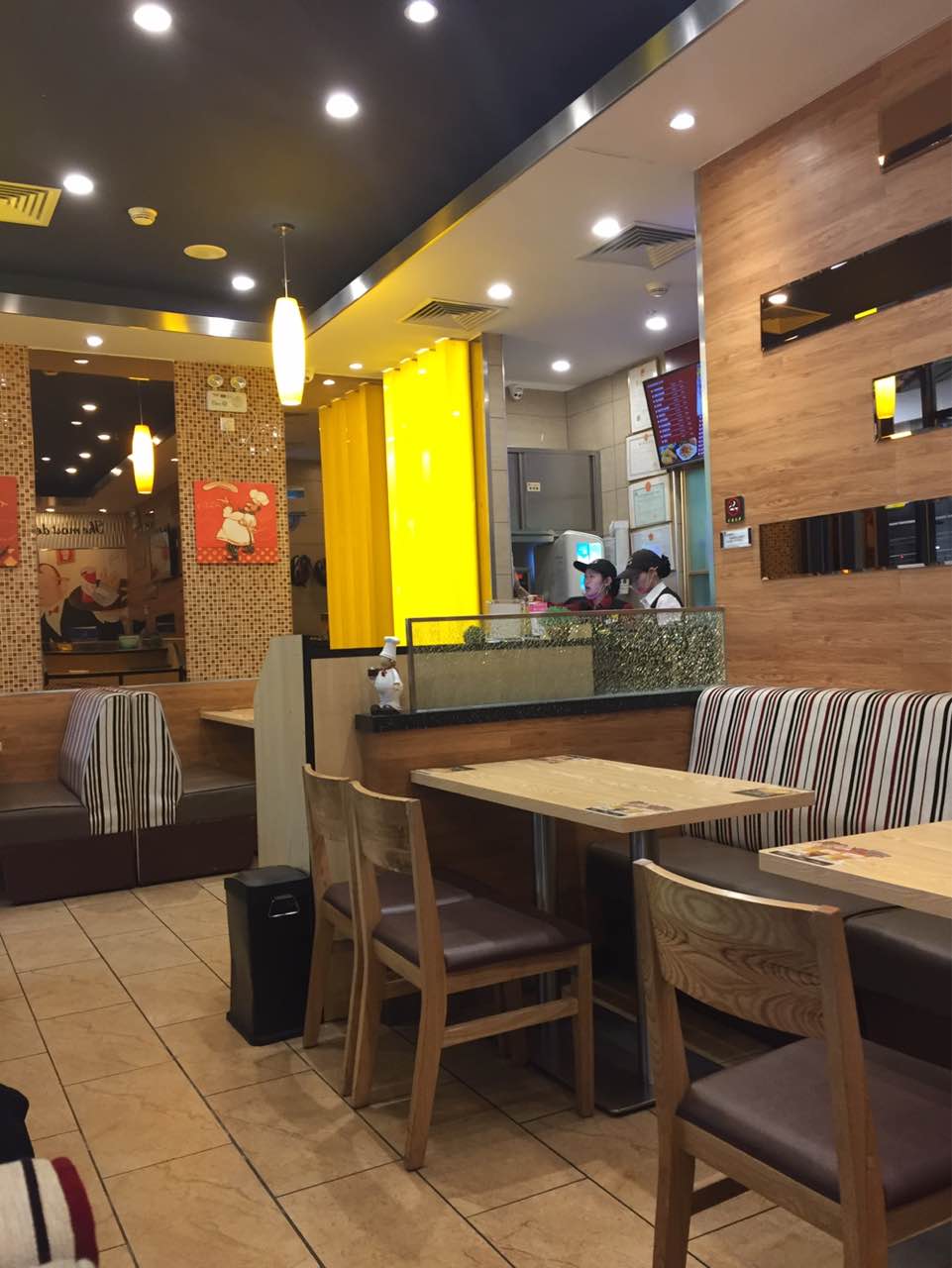 尊宝比萨(机场店)