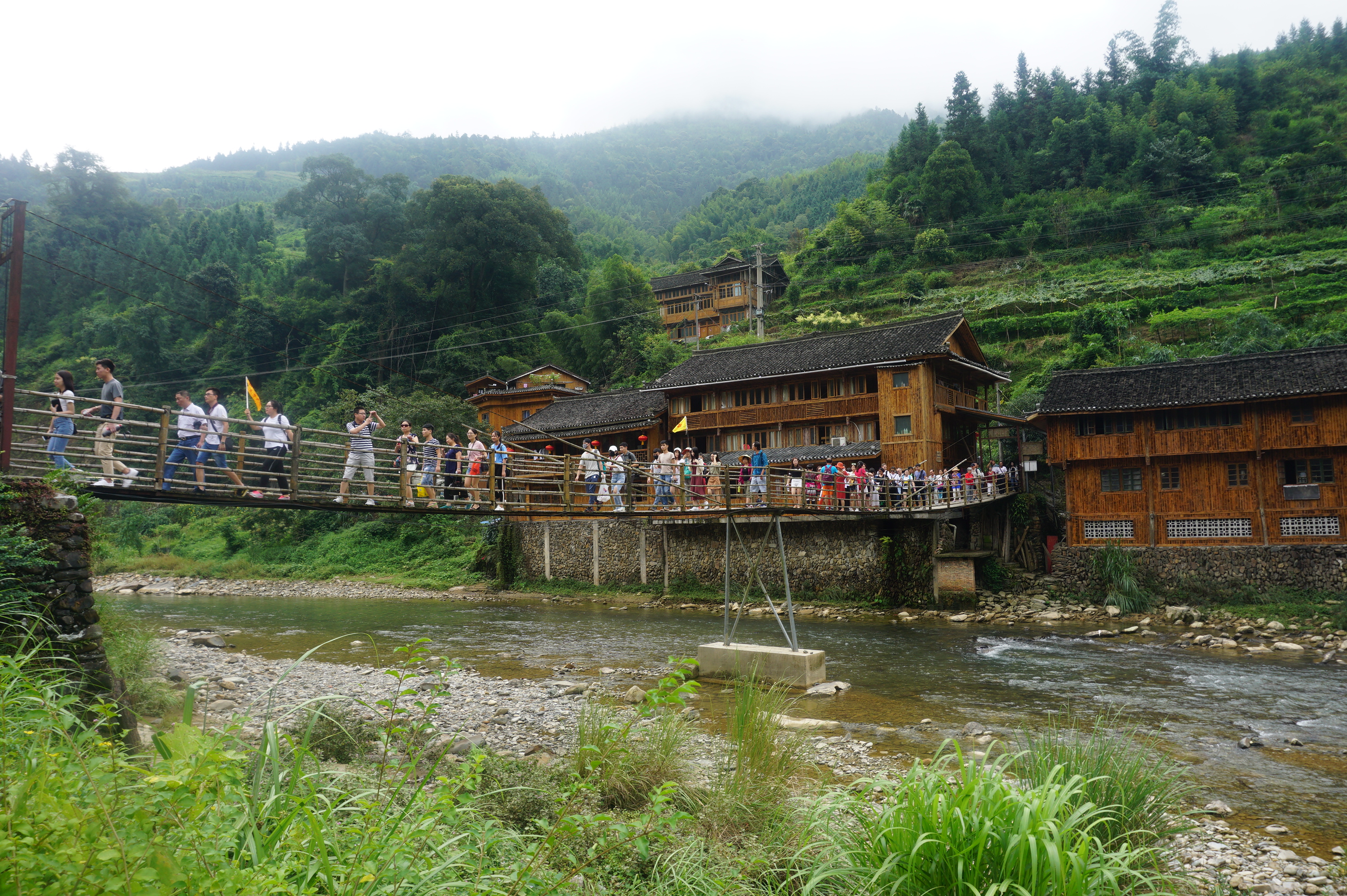 桂林少数民族村寨图片