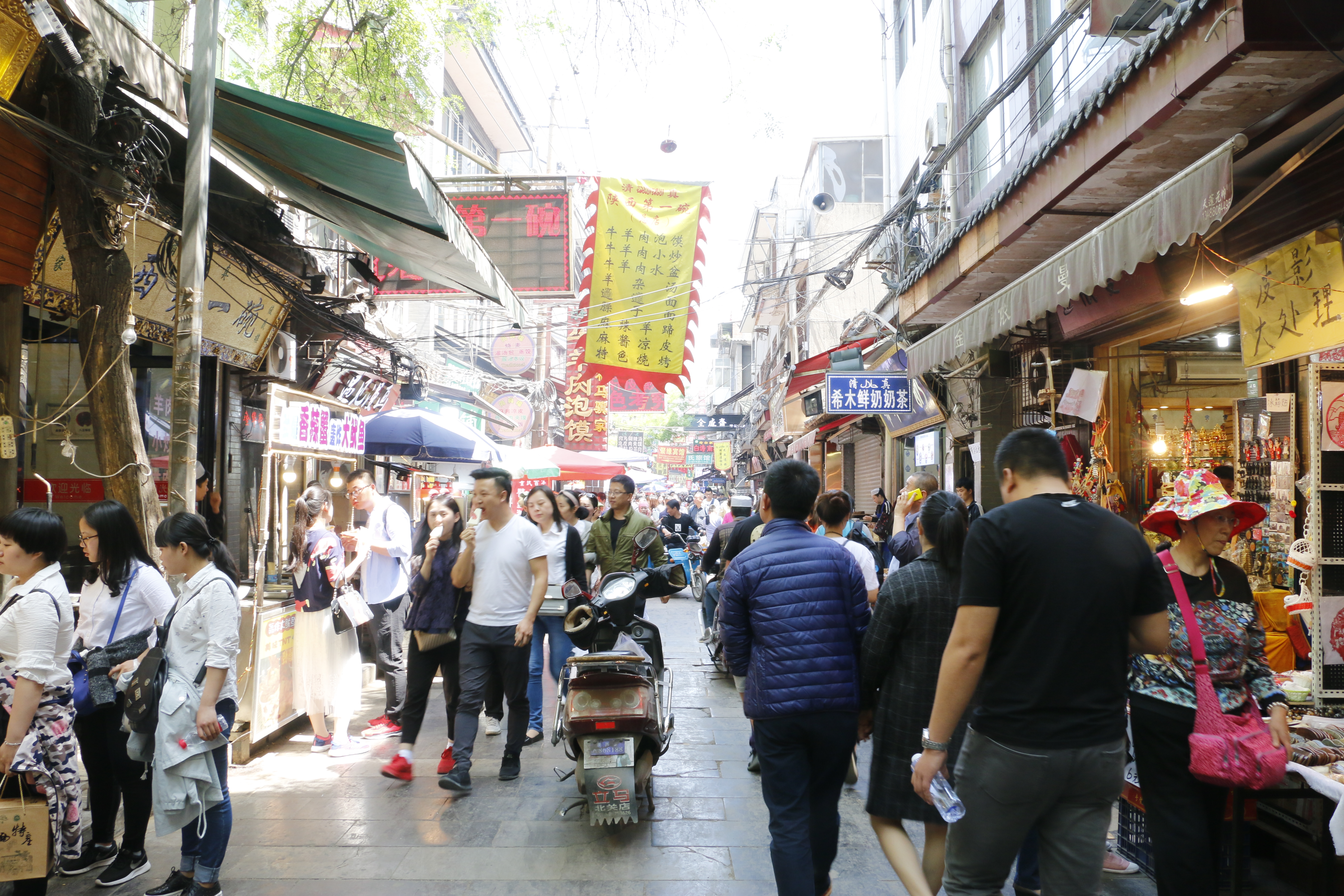 【攜程攻略】西安回民街適合朋友出遊旅遊嗎,回民街朋友出遊景點推薦