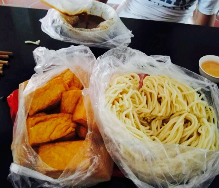 官桥豆干面 快餐简餐 直线距离618m