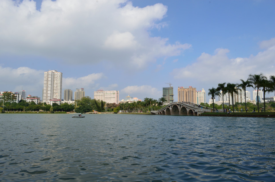 【攜程攻略】南寧南湖公園景點,南湖公園位於廣西南寧市區東南面