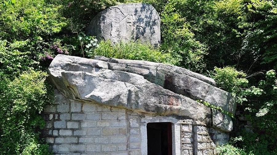 황메이 3일 투어: 동산 문매촌의 문화유산과 다볘산의 자연경관