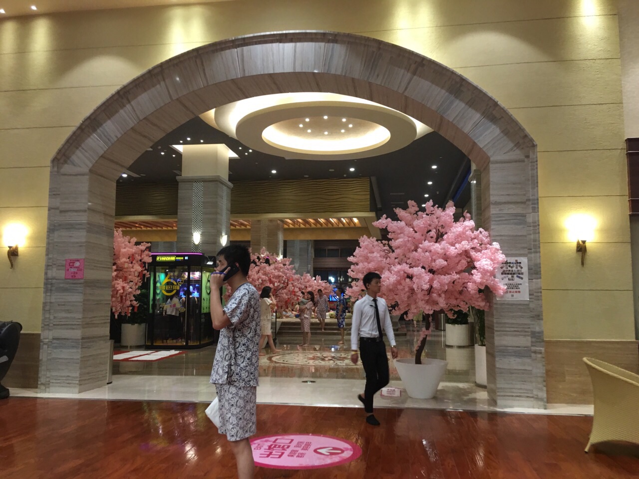 【携程攻略】上海汤连得(长清店)景点,恰巧老公有三张免费的浴资券,乘