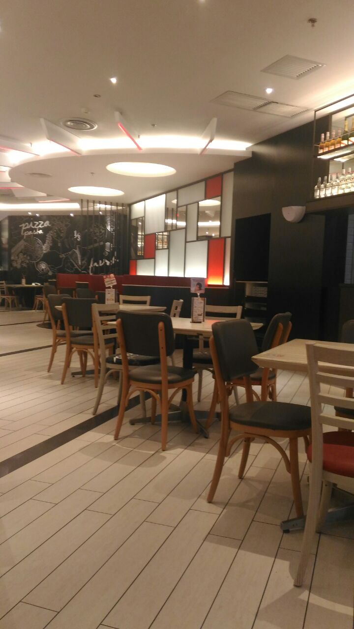 2023必胜客(青年路店)美食餐厅,它的早餐还不错,帕尼尼口感.
