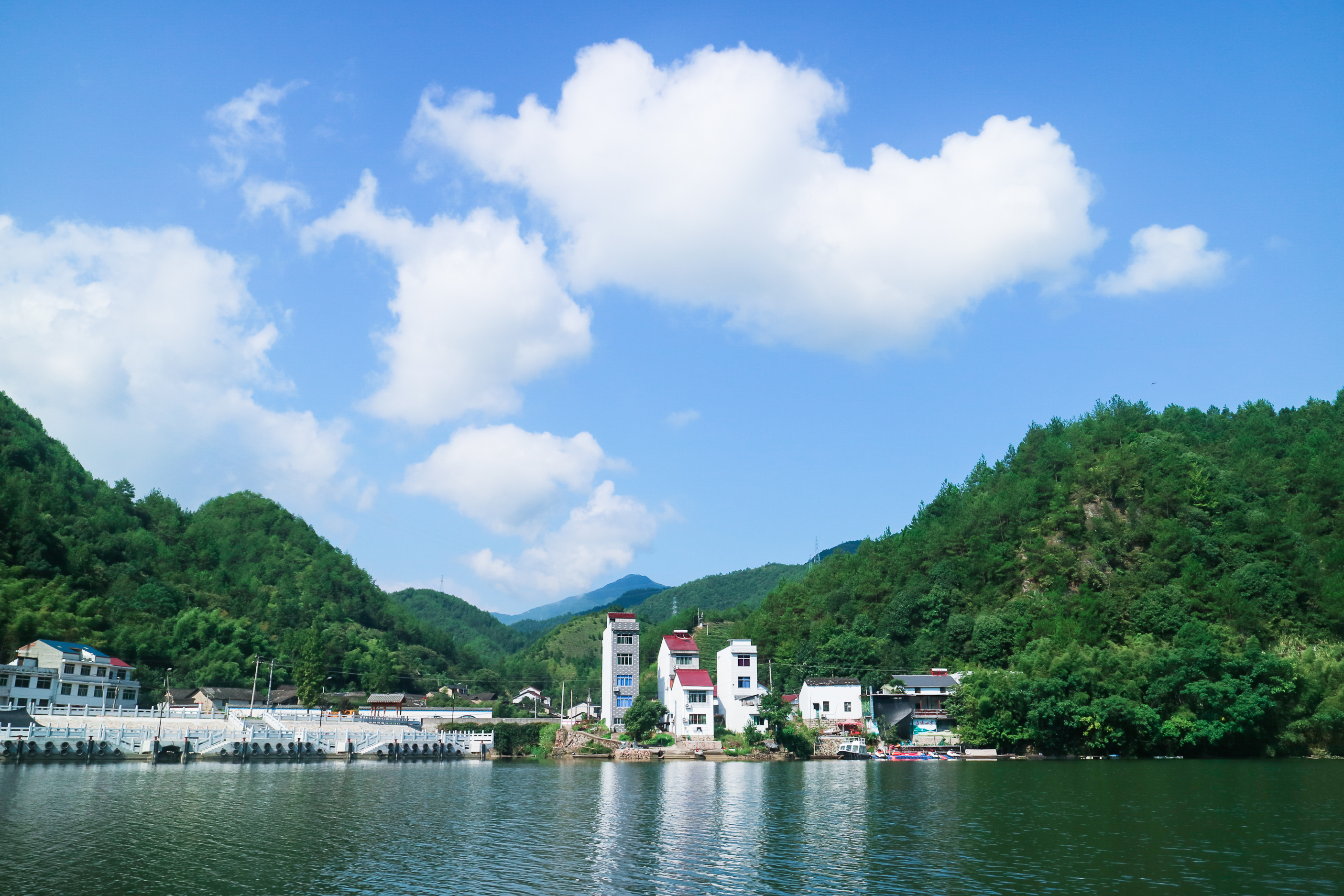 乘船十里云河游赏美景,丽水云和仙宫乐逍遥