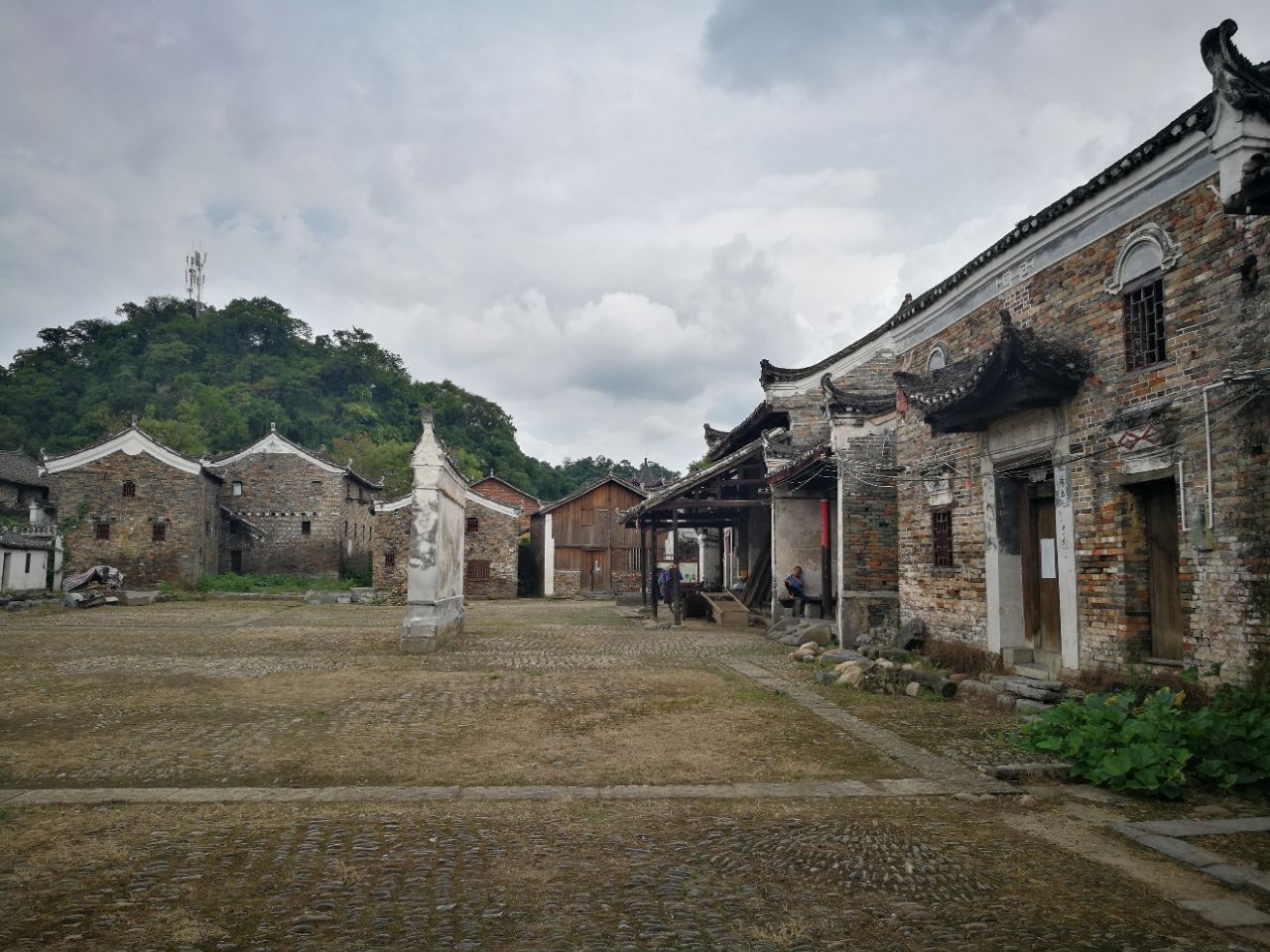 富川秀山村古城
