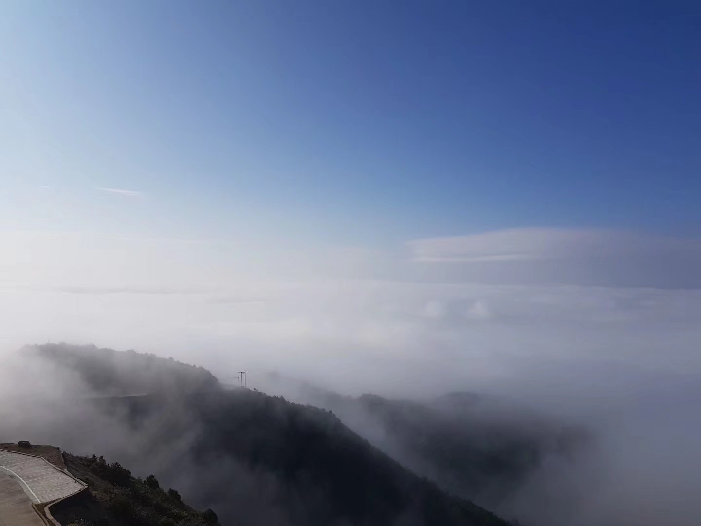 “枫”景这边独好 | 兴国第一高峰 海拔1204米的大乌山_凤凰网视频_凤凰网
