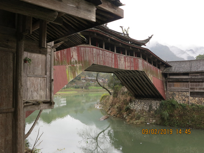 姊妹桥风景 100911000000r6fnc95F8_R_671_10000_Q90.jpg?proc=autoorient