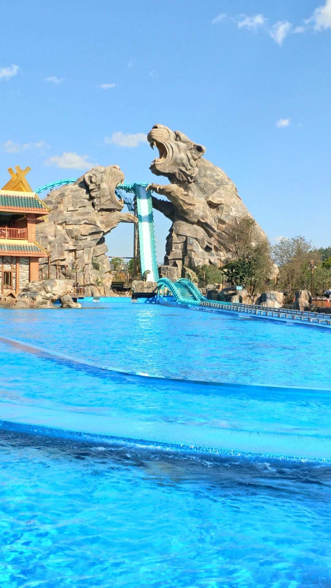 昆明七彩云南欢乐世界攻略,昆明七彩云南欢乐世界门票/游玩攻略/地址