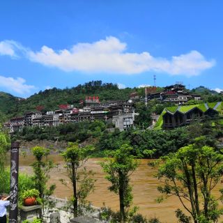 茅臺鎮1915廣場門票價格多少錢-團購票價預定優惠-景點地址圖片