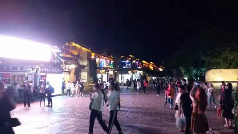2025四方街篝火晚会玩乐攻略,丽江古城是丽江最有名的景点...【去哪儿攻略】
