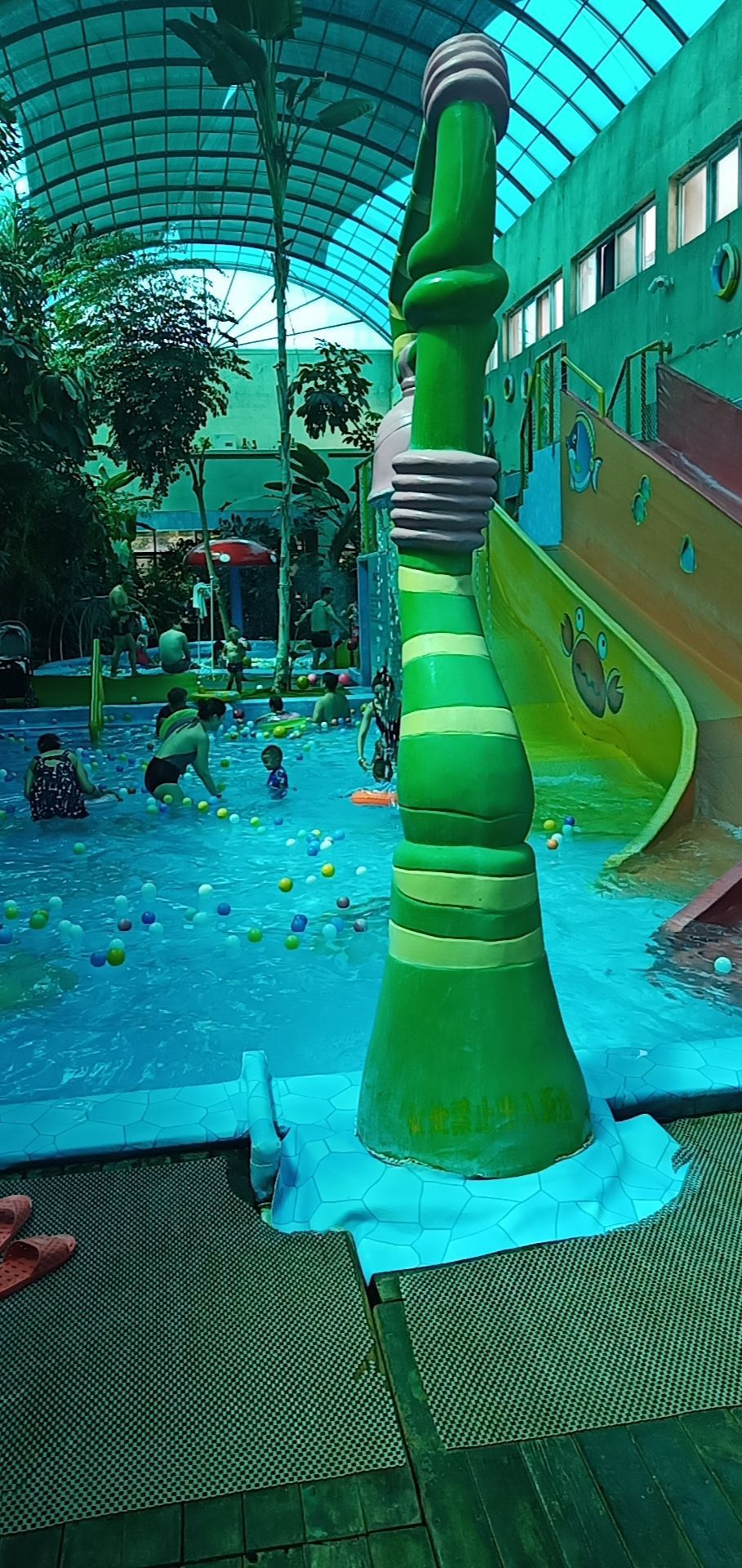 香堤湾亲子温泉