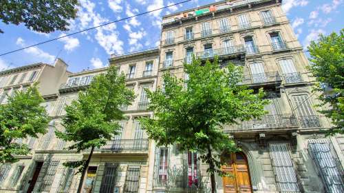 加纳比耶尔大街