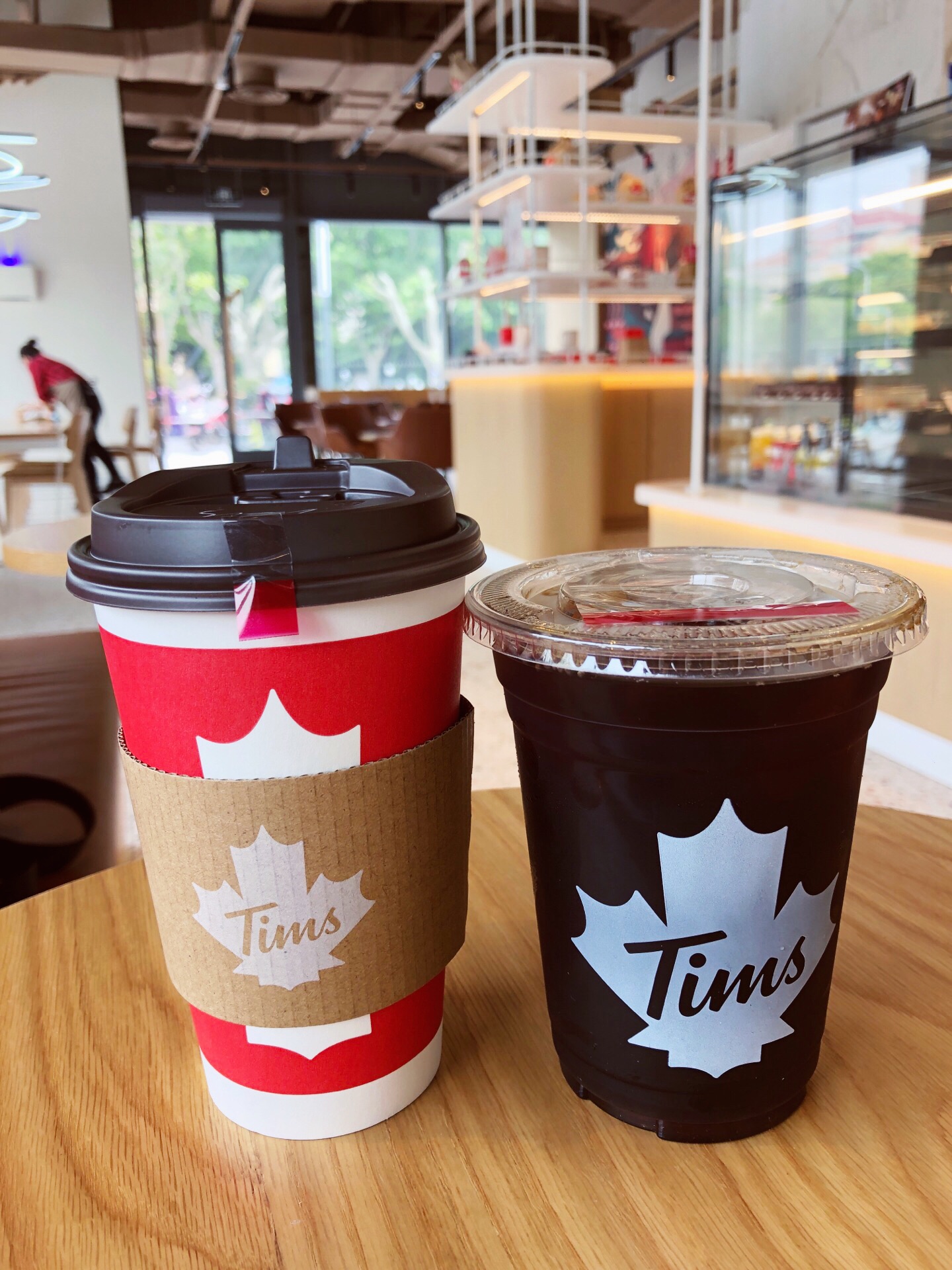 2021tims咖啡(上海宝杨宝龙店)美食餐厅,鲜萃咖啡不错,可以选择深烘.