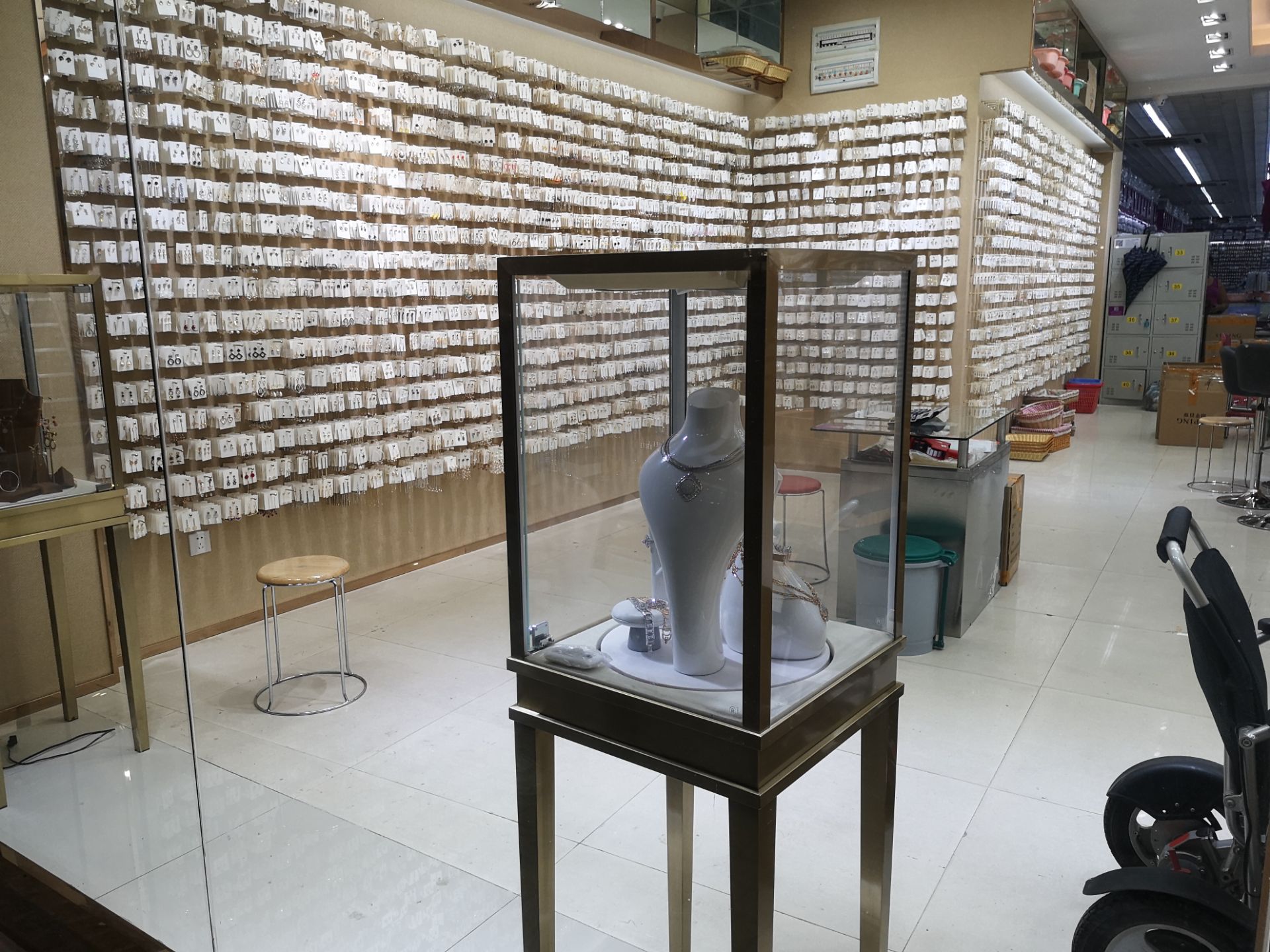 旭平首饰(泰康路店)