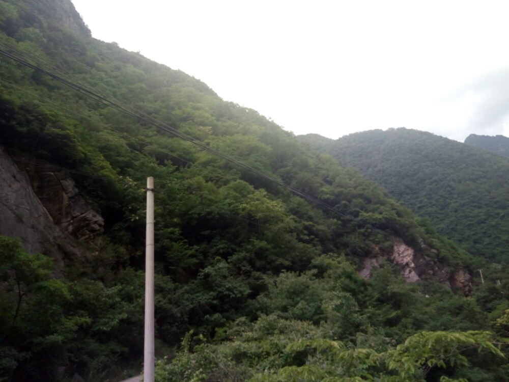 鱼泉山风景区