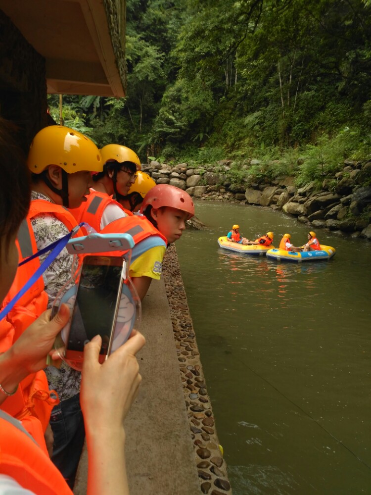 2018龍頸河漂流_旅遊攻略_門票_地址_遊記點評,陽朔旅遊玩樂推薦 - 去