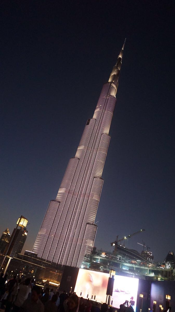 【携程攻略】迪拜哈利法塔(迪拜塔)景点,音乐喷泉好美,时间也好短暂…