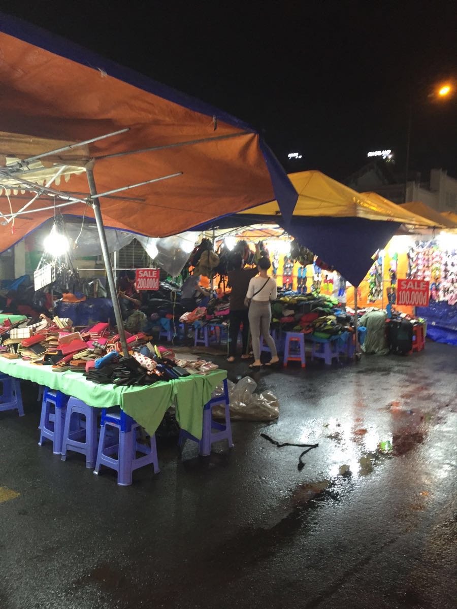西贡夜市