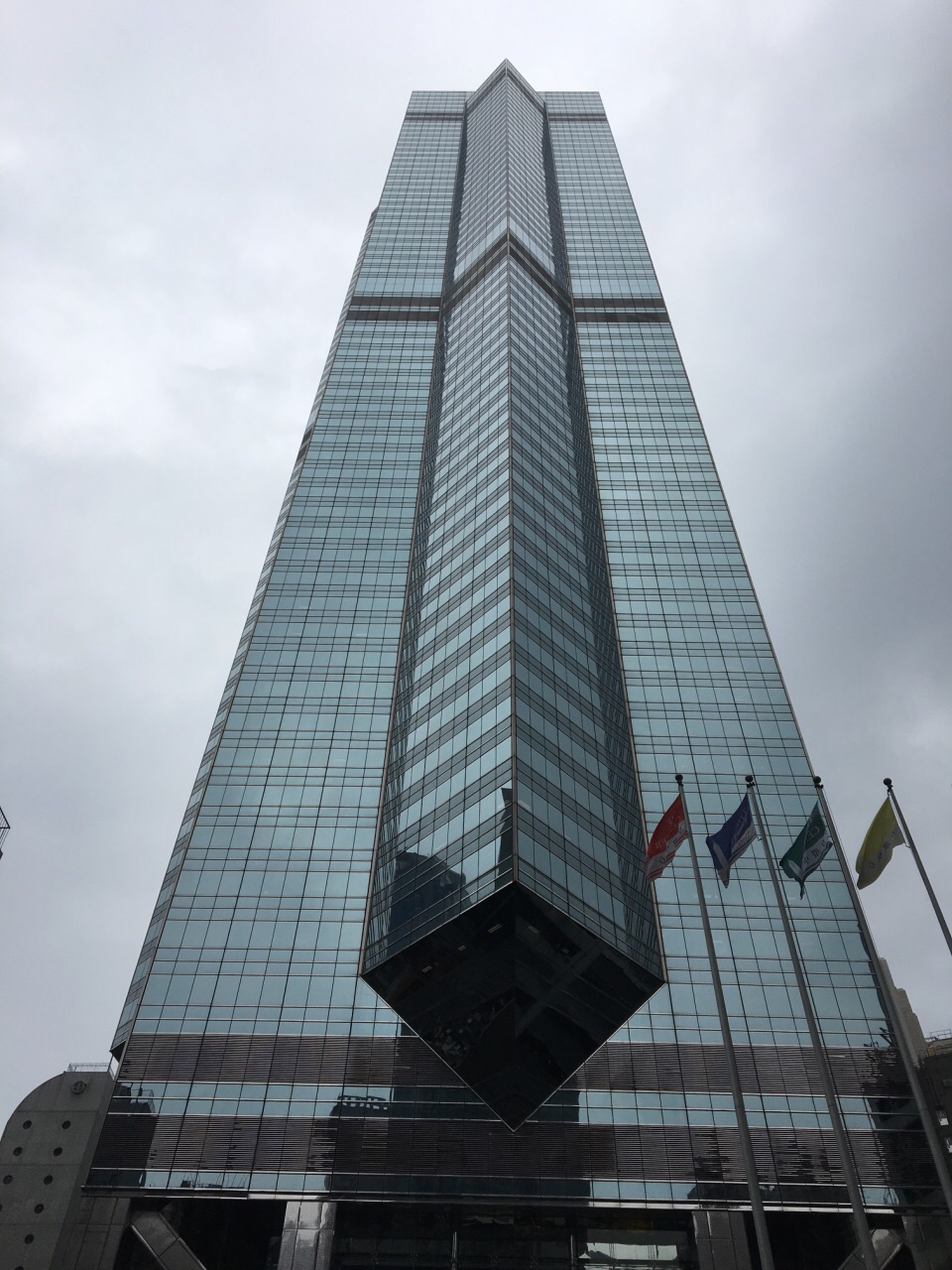 香港环球中心大厦图片