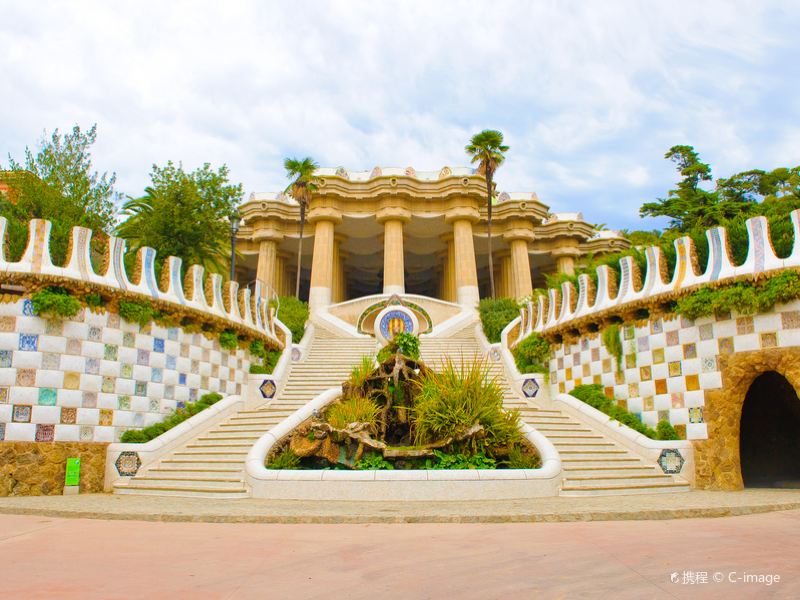 巴塞罗那古埃尔公园攻略-古埃尔公园门票价格多少钱-团购票价预定优惠