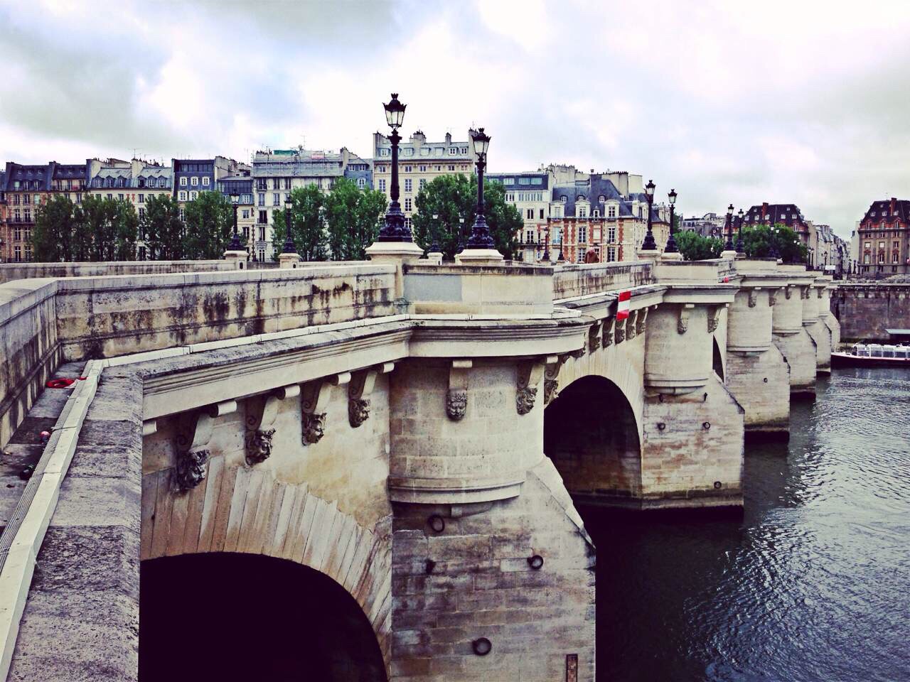 巴黎新桥攻略,巴黎新桥门票/游玩攻略/地址/图片/门票价格【携程攻略】
