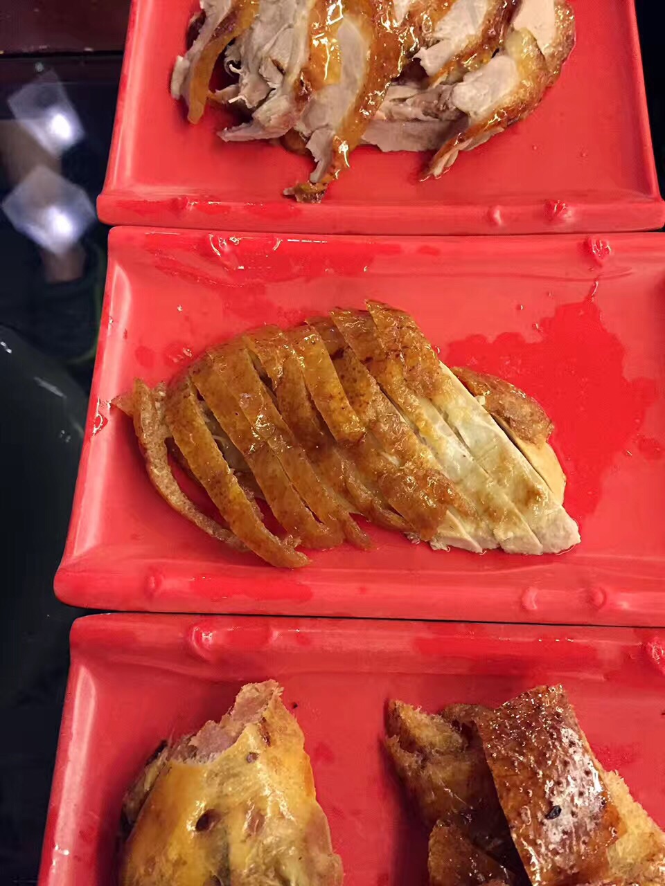 2026羲和雅苑烤鸭坊(平安金融中心店)美食餐厅,...看起来很有食欲,卷着烤鸭...【去哪儿攻略】