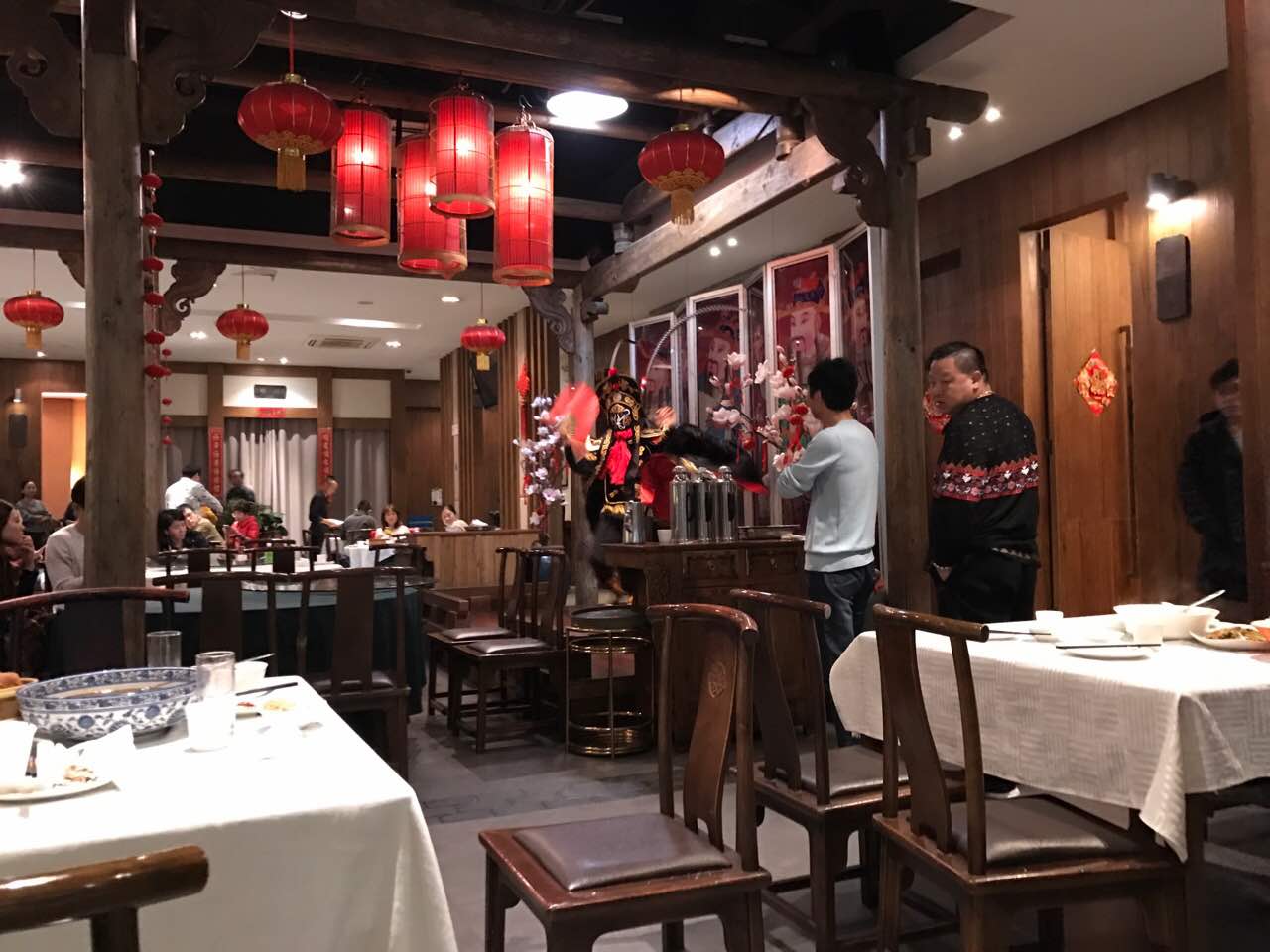 巴国布衣(世博店)