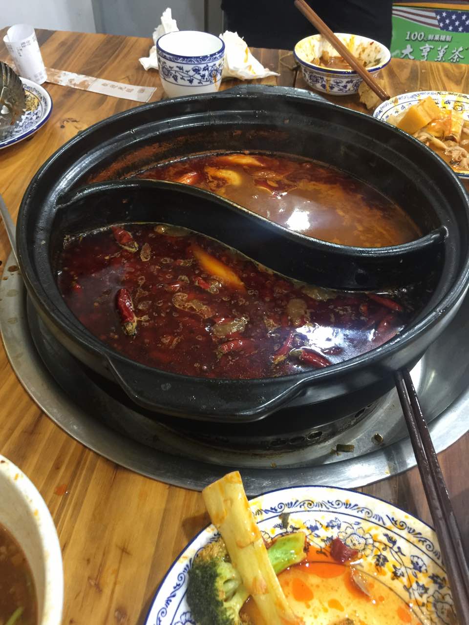 2022全牛场砂锅串串火锅美食餐厅,态度好,老板人也好,串串味.